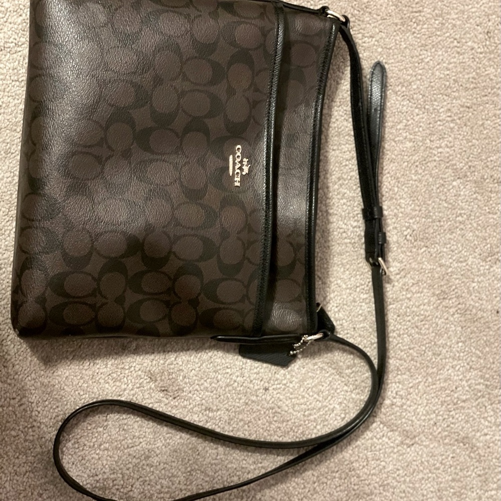 Crossbody bag